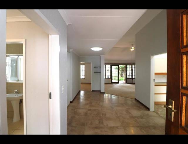 2 BEDROOM CLUSTER FOR SALE IN BRYANSTON